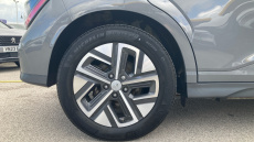 Hyundai KONA 100kW Premium 39kWh 5dr Auto Electric Hatchback